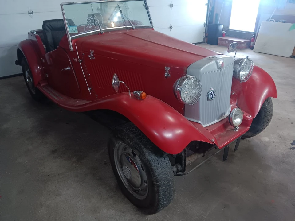 1970 MG - Image 2 of 14