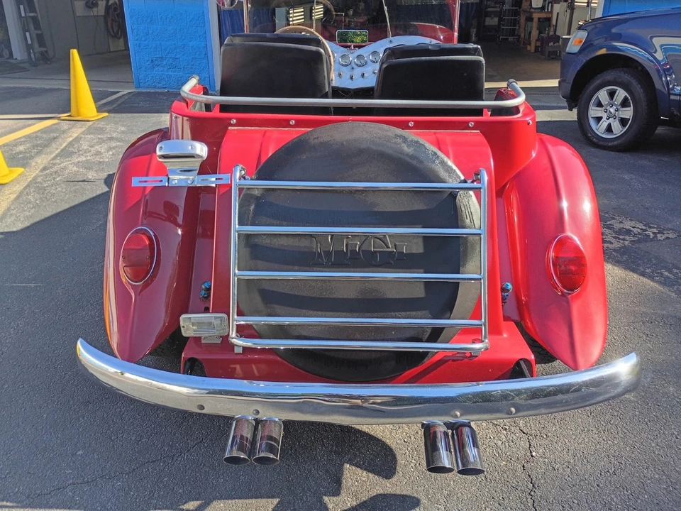 1970 MG - Image 8 of 11