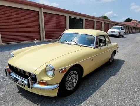 1970 MG B Convertible