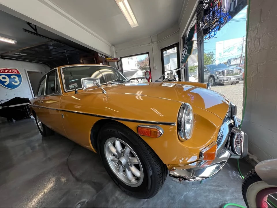 1970 MG MGB GT - Image 2 of 11