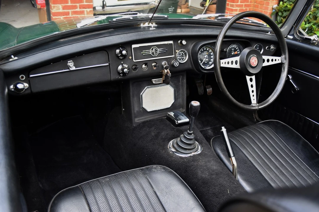 1970 MG MGB Roadster - Image 23 of 30