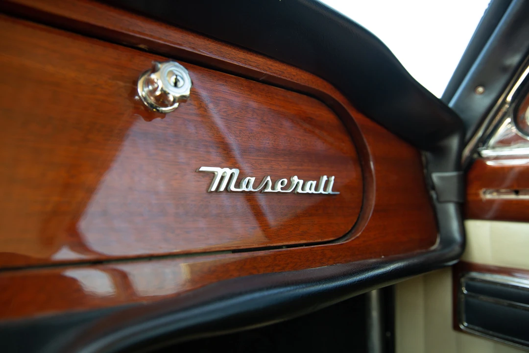 1970 Maserati Mexico - Image 24 of 31