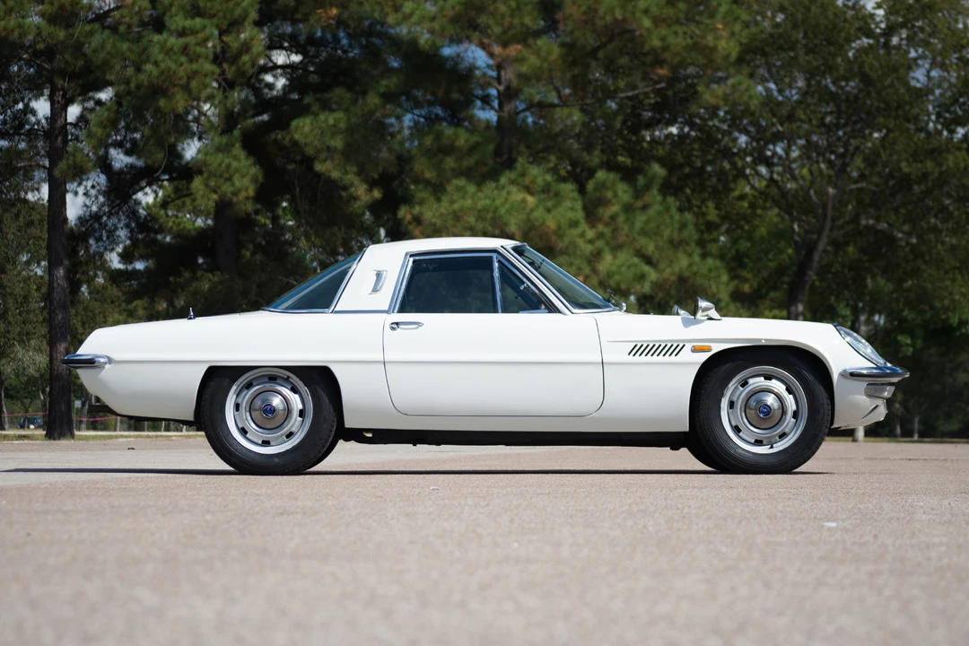 1970 Mazda L10A/L10B Cosmo - Image 9 of 31