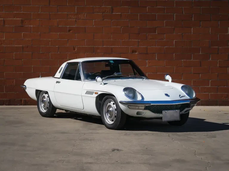1970 Mazda L10A/L10B Cosmo - Image 2 of 27