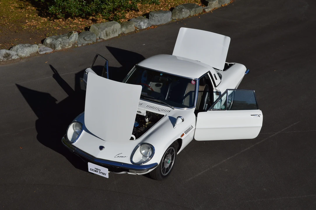 1970 Mazda L10A/L10B Cosmo - Image 2 of 10