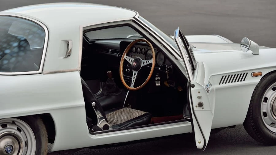 1970 Mazda L10A/L10B Cosmo - Image 17 of 31