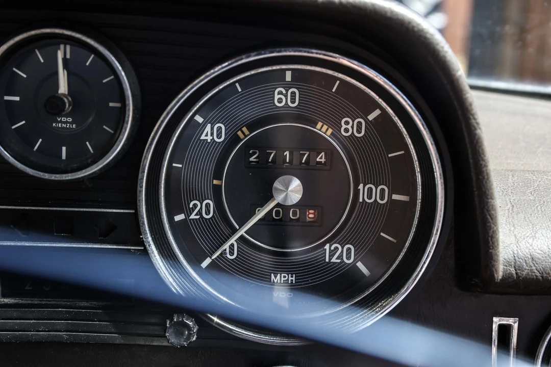 1970 Mercedes-Benz W114 & W115 - Image 20 of 30