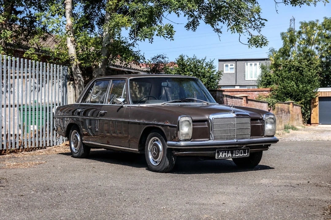 1970 Mercedes-Benz W114 & W115 - Image 4 of 30