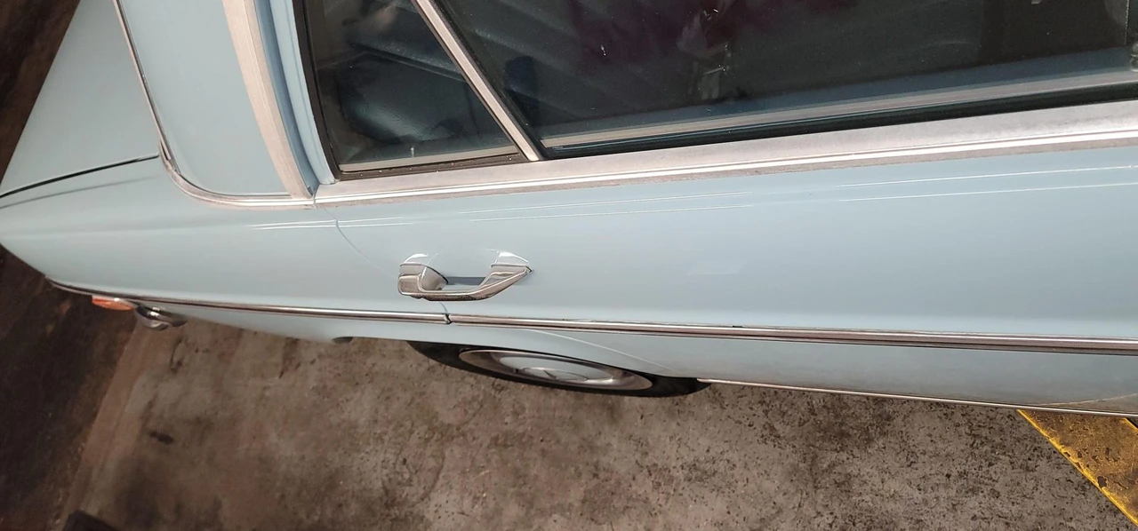 1970 Mercedes-Benz W114 & W115 - Image 30 of 31