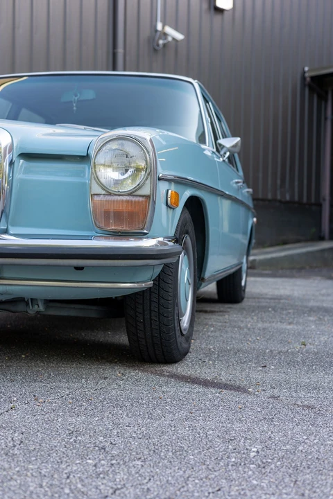 1970 Mercedes-Benz W114 & W115 - Image 19 of 31