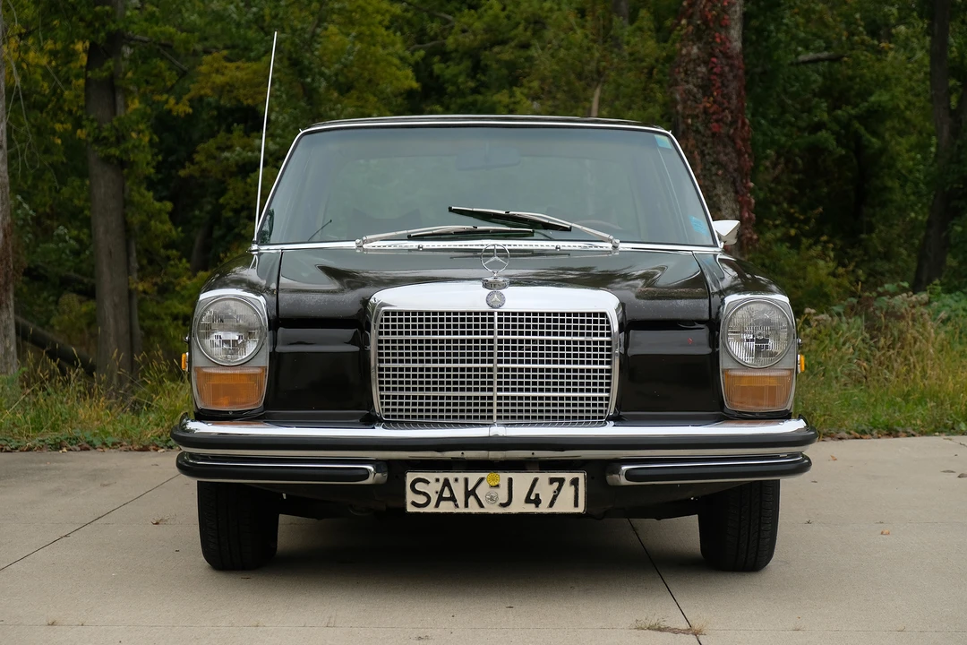 1970 Mercedes-Benz W114 & W115 - Image 17 of 31