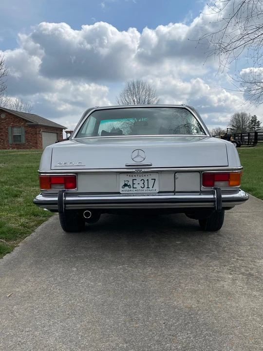 1970 Mercedes-Benz W114 & W115 - Image 13 of 31