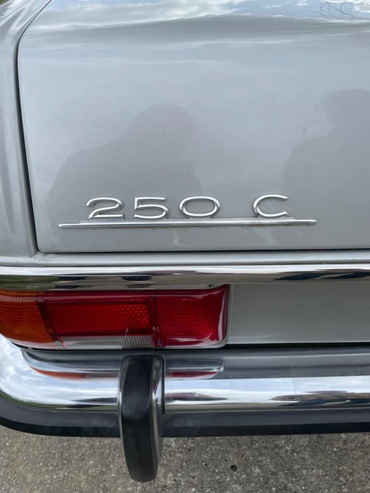 1970 Mercedes-Benz W114 & W115 - Image 31 of 31