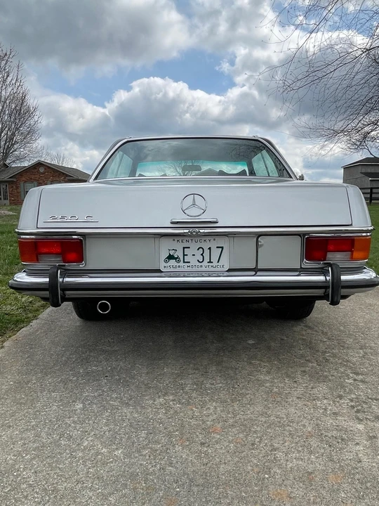 1970 Mercedes-Benz W114 & W115 - Image 14 of 31