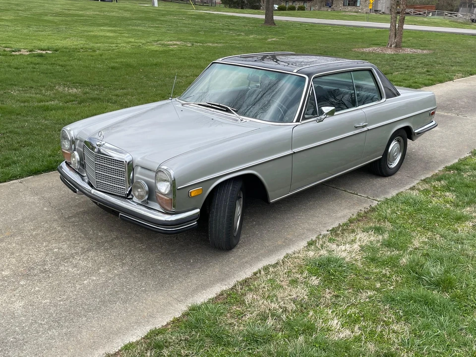 1970 Mercedes-Benz W114 & W115 - Image 8 of 31