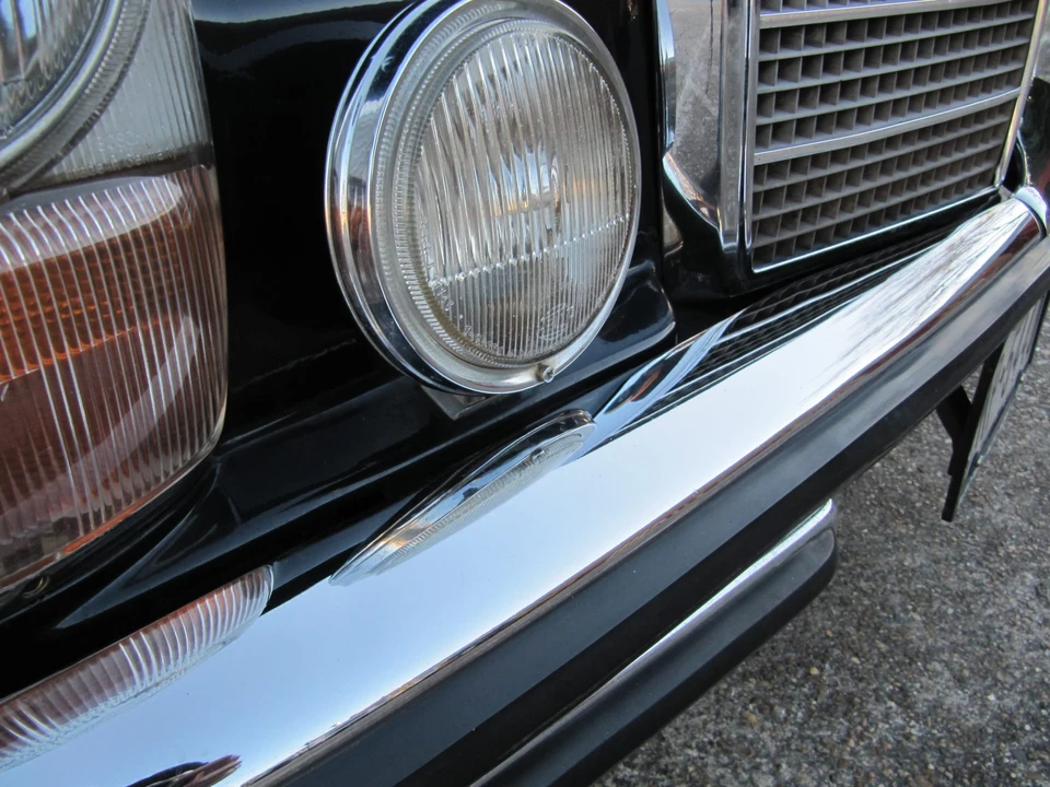 1970 Mercedes-Benz W114 & W115 - Image 16 of 31