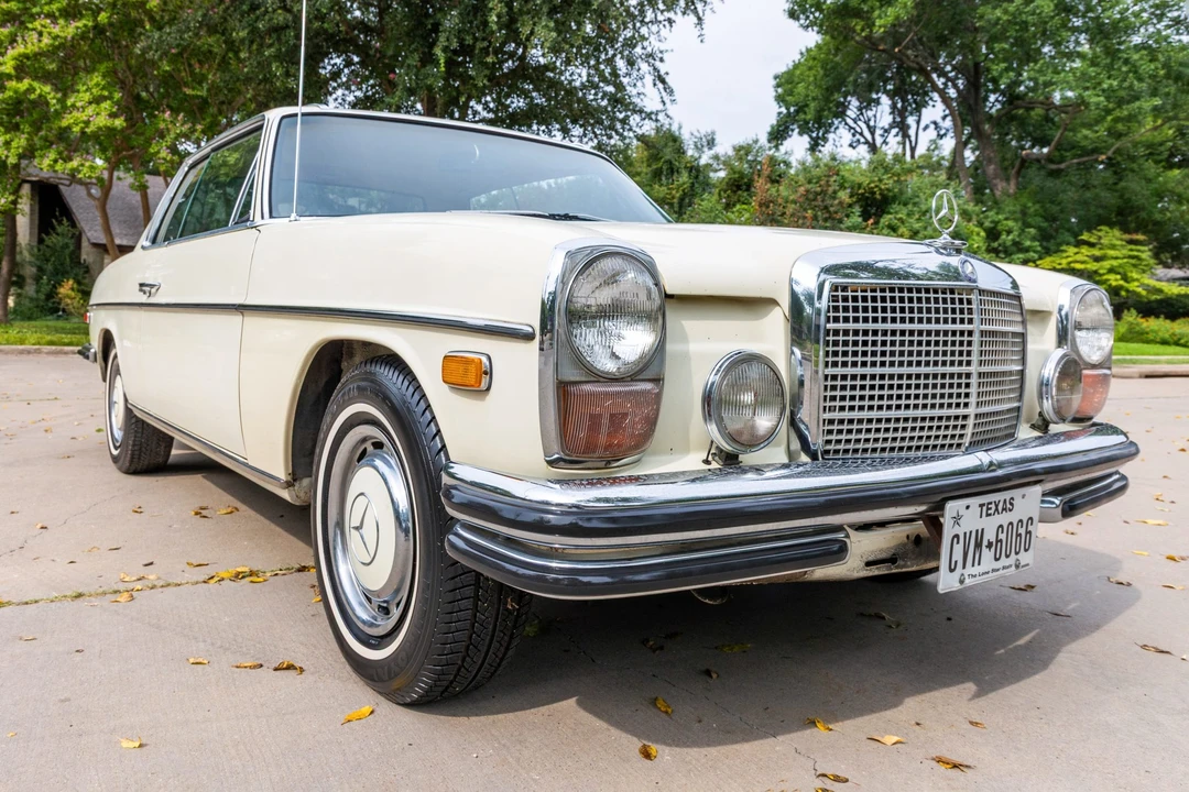 1970 Mercedes-Benz W114 & W115 - Image 4 of 31
