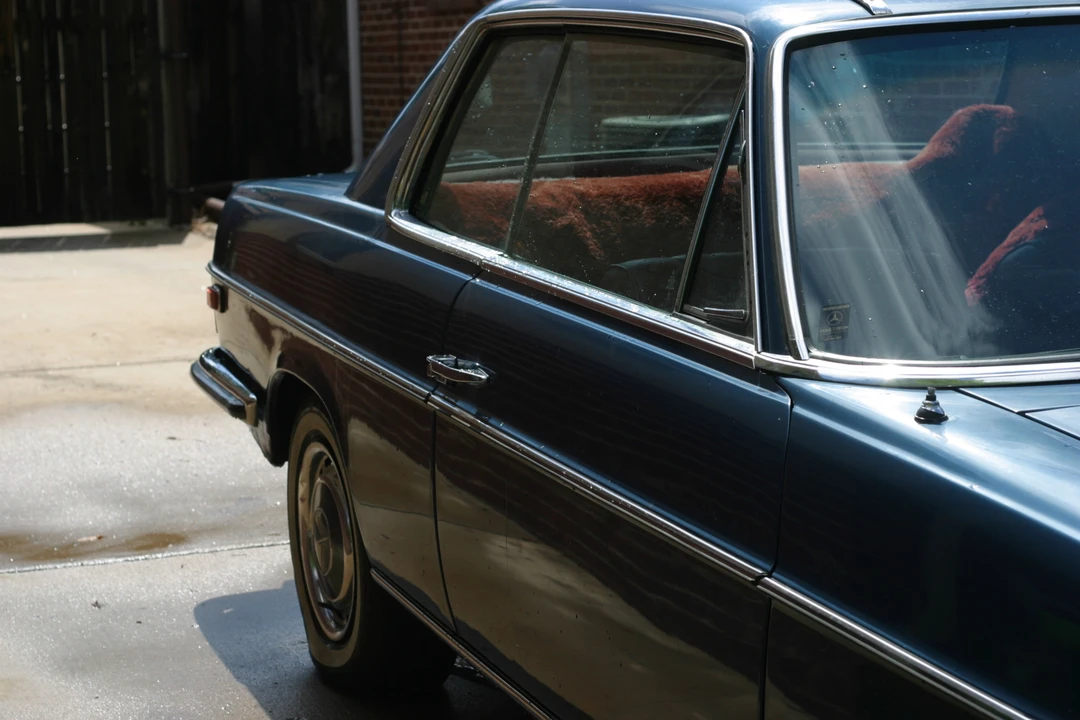 1970 Mercedes-Benz W114 & W115 - Image 5 of 31