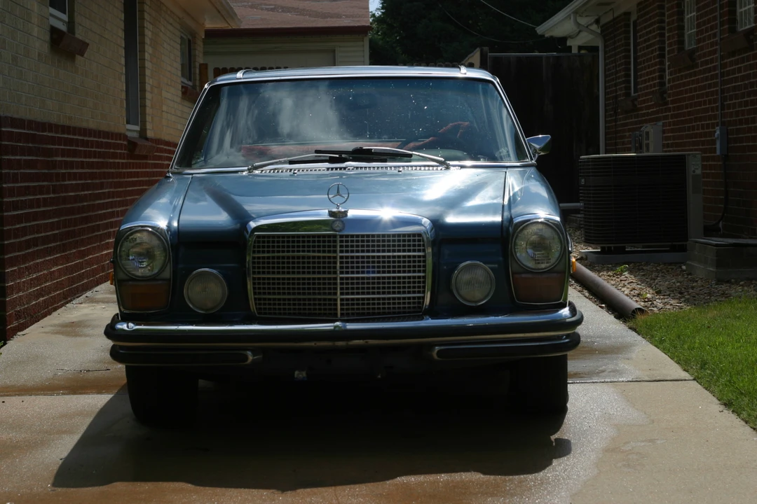 1970 Mercedes-Benz W114 & W115 - Image 4 of 31