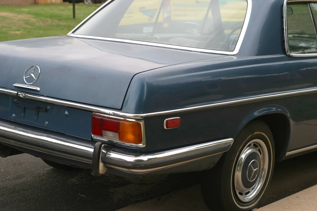 1970 Mercedes-Benz W114 & W115 - Image 12 of 31