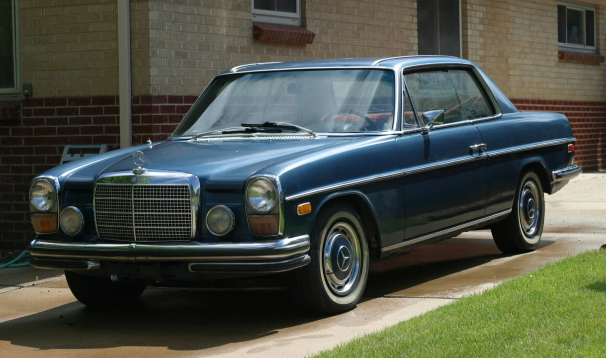 1970 Mercedes-Benz W114 & W115 - Image 3 of 31