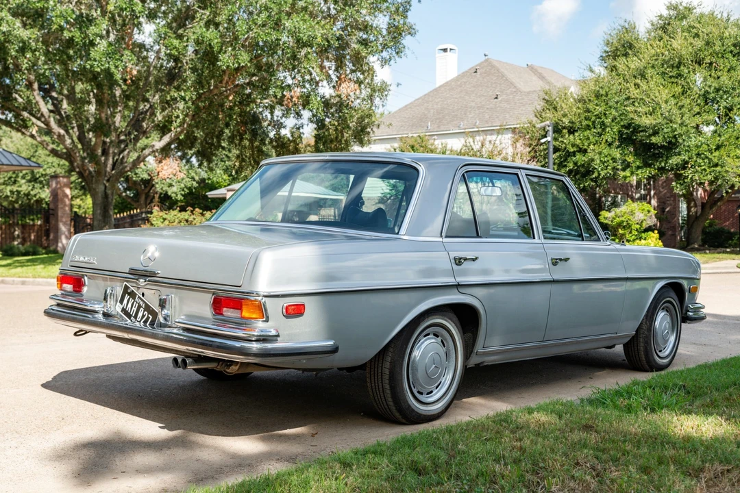 1970 Mercedes-Benz W108 & W109 - Image 8 of 31