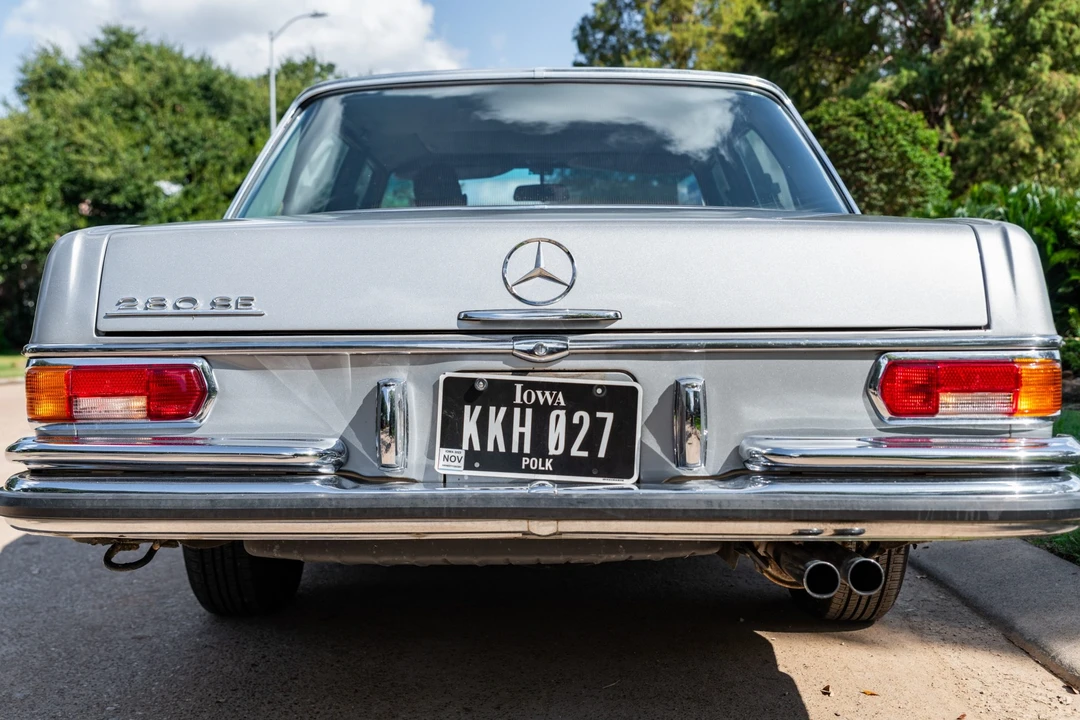 1970 Mercedes-Benz W108 & W109 - Image 6 of 31