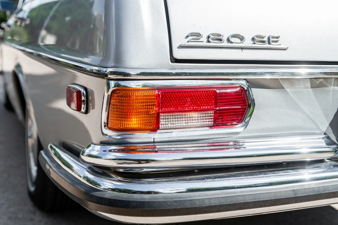 1970 Mercedes-Benz W108 & W109 - Image 24 of 31