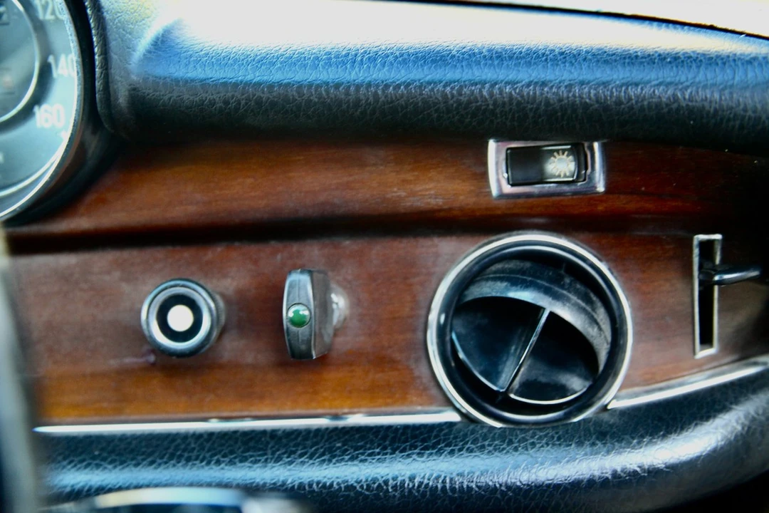 1972 Mercedes-Benz W116 S-Class - Image 29 of 30