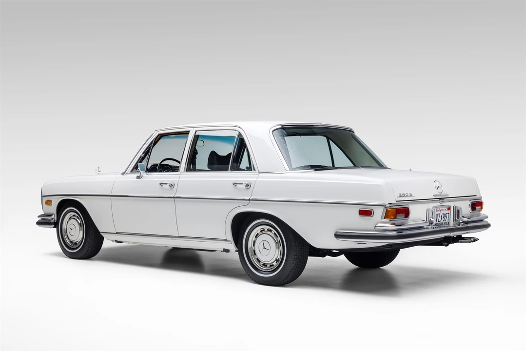 1970 Mercedes-Benz W108 & W109 - Image 16 of 31