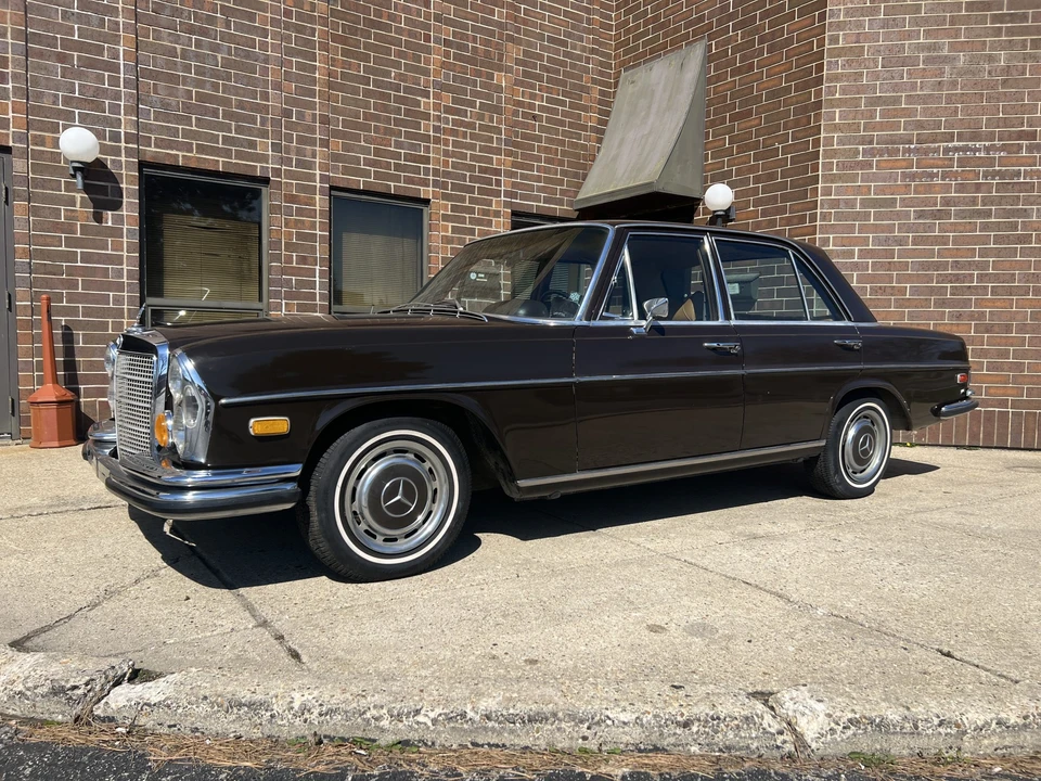 1970 Mercedes-Benz W108 & W109 - Image 14 of 31