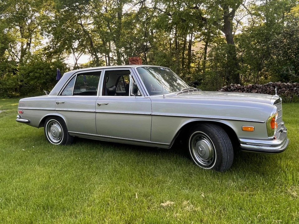 1970 Mercedes-Benz W108 & W109 - Image 15 of 31