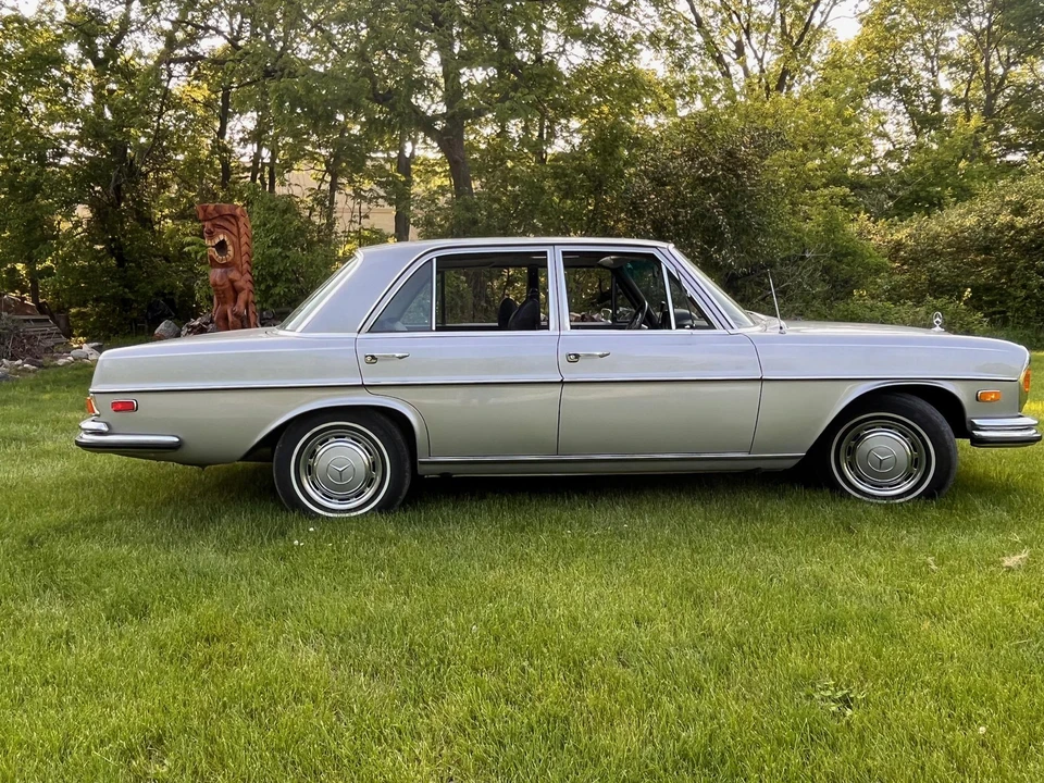 1970 Mercedes-Benz W108 & W109 - Image 14 of 31