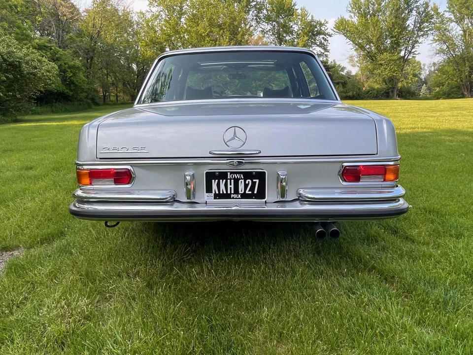 1970 Mercedes-Benz W108 & W109 - Image 10 of 31