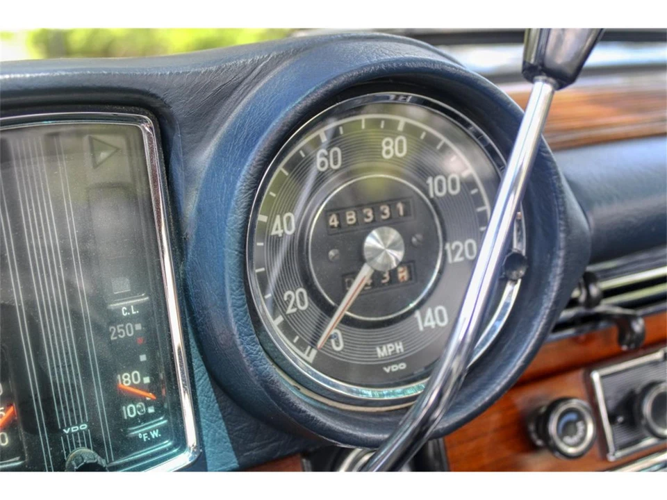1970 Mercedes-Benz W108 & W109 - Image 28 of 31