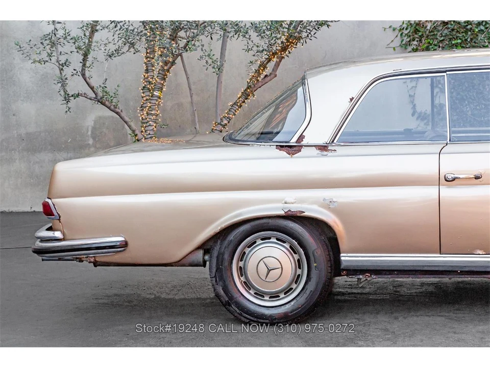 1970 Mercedes-Benz W108 & W109 - Image 10 of 31