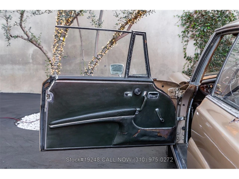 1970 Mercedes-Benz W108 & W109 - Image 14 of 31
