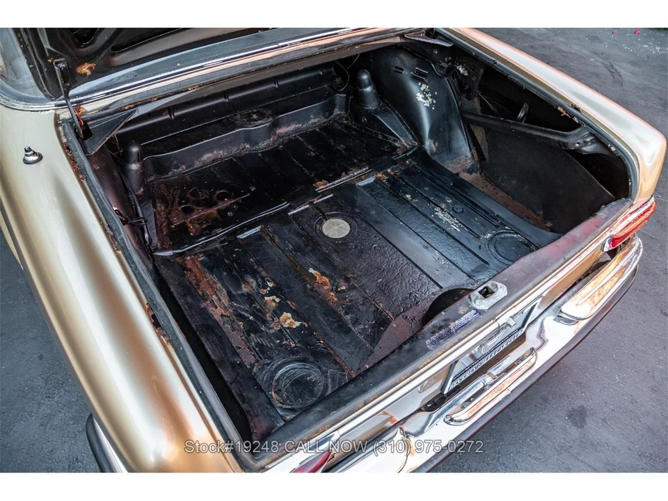 1970 Mercedes-Benz W108 & W109 - Image 24 of 31