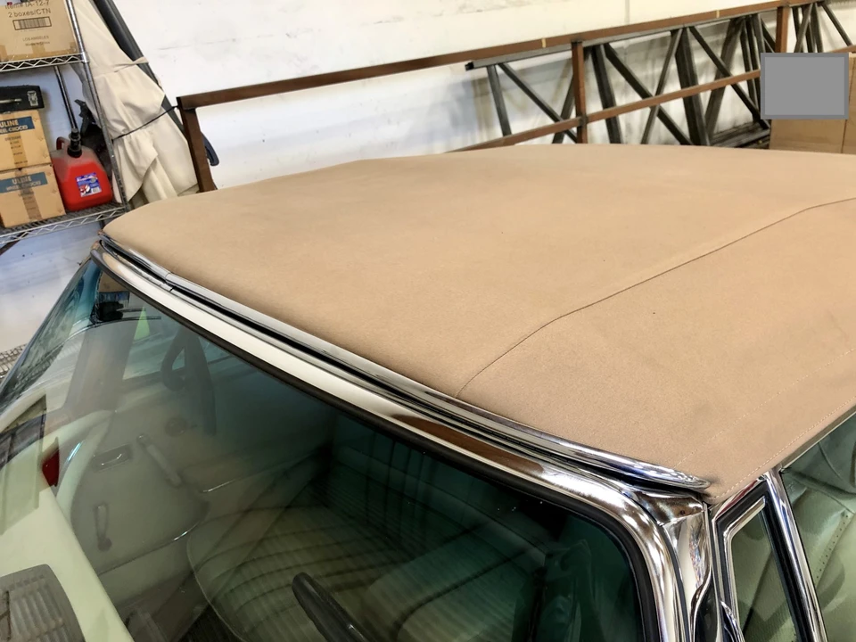 1970 Mercedes-Benz W111 280SE 3.5 Cabriolet - Image 21 of 31