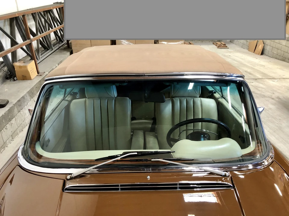 1970 Mercedes-Benz W111 280SE 3.5 Cabriolet - Image 22 of 31