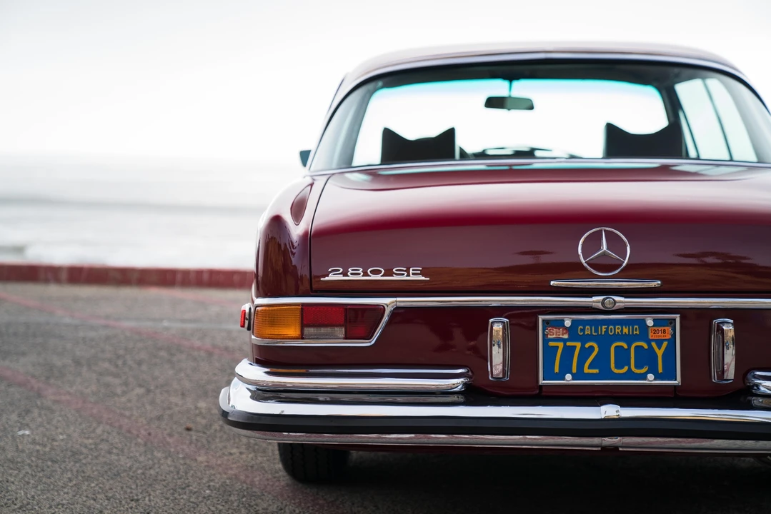 1970 Mercedes-Benz W111 280SE 3.5 Coupe - Image 28 of 31