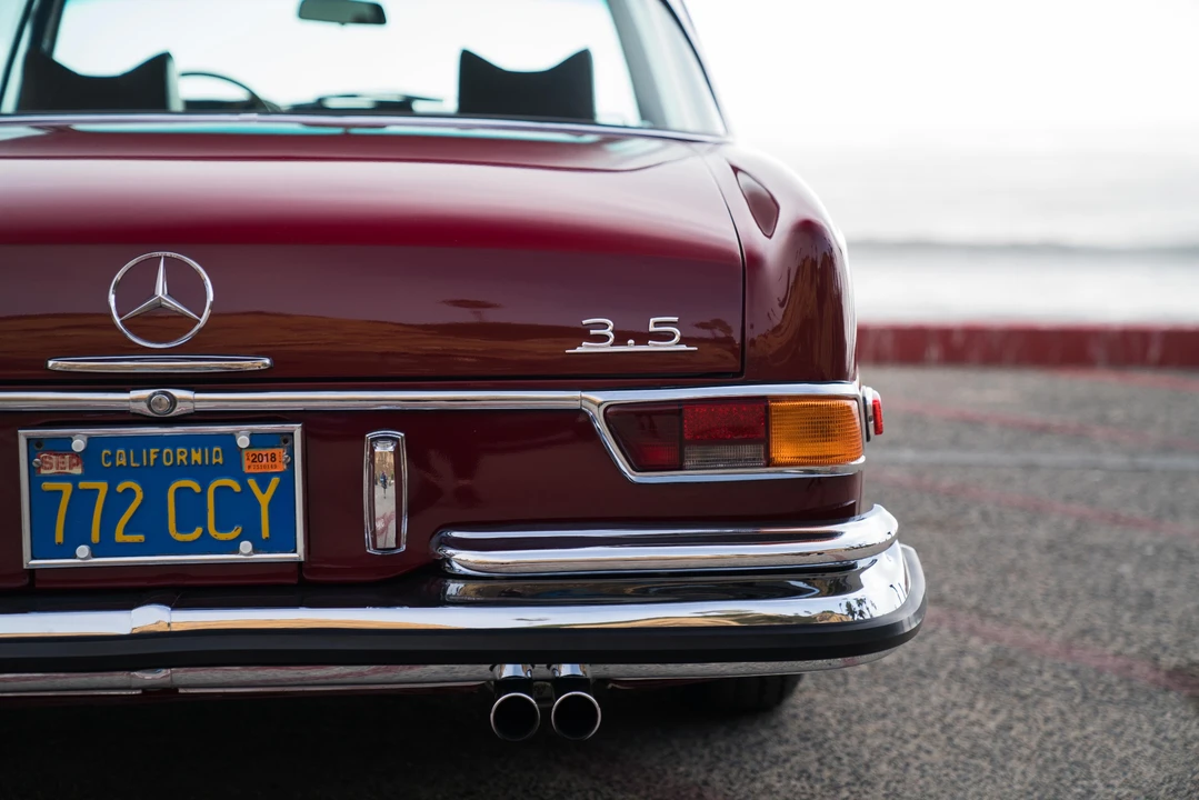 1970 Mercedes-Benz W111 280SE 3.5 Coupe - Image 29 of 31
