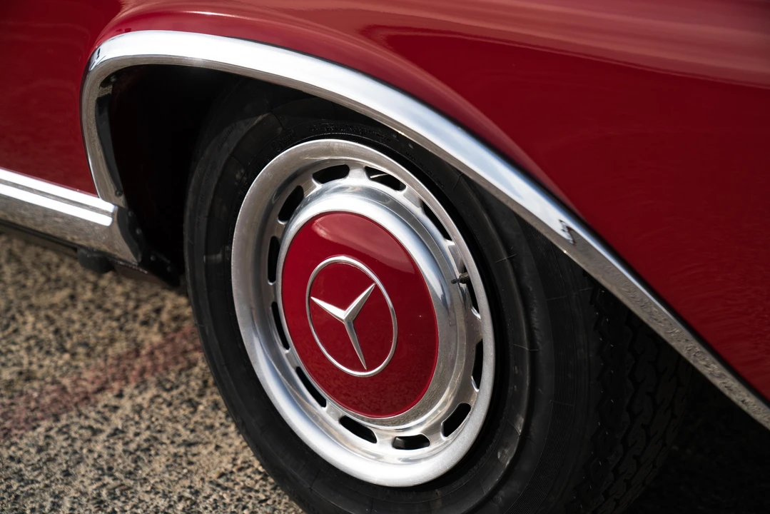 1970 Mercedes-Benz W111 280SE 3.5 Coupe - Image 31 of 31
