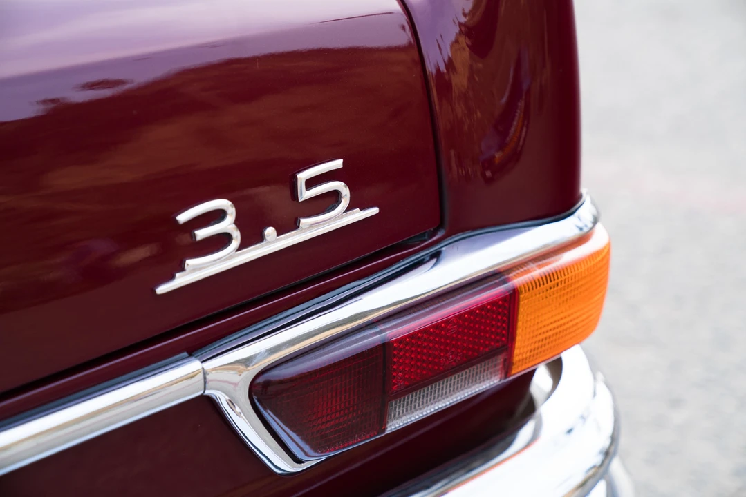 1970 Mercedes-Benz W111 280SE 3.5 Coupe - Image 30 of 31
