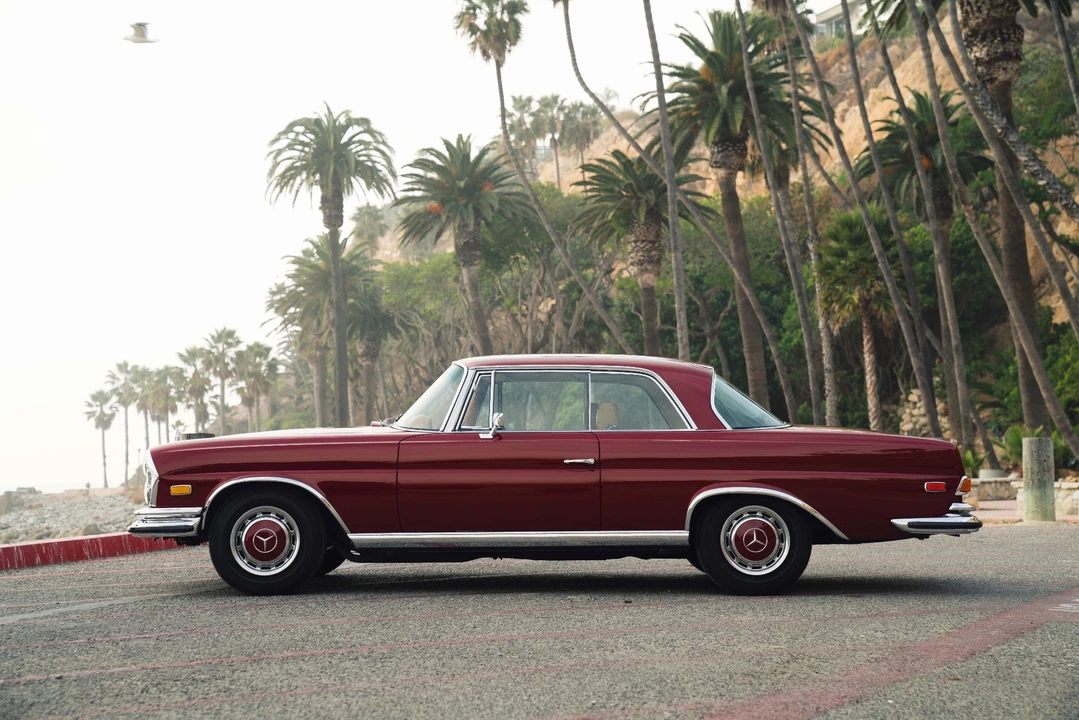 1970 Mercedes-Benz W111 280SE 3.5 Coupe - Image 2 of 31