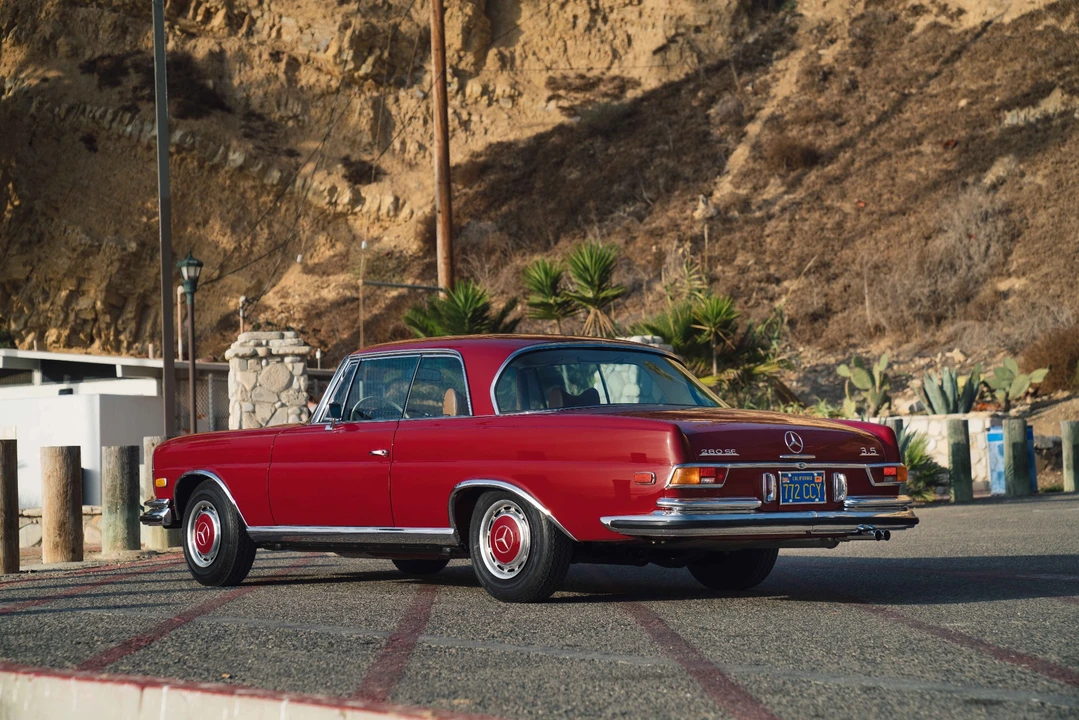 1970 Mercedes-Benz W111 280SE 3.5 Coupe - Image 9 of 31