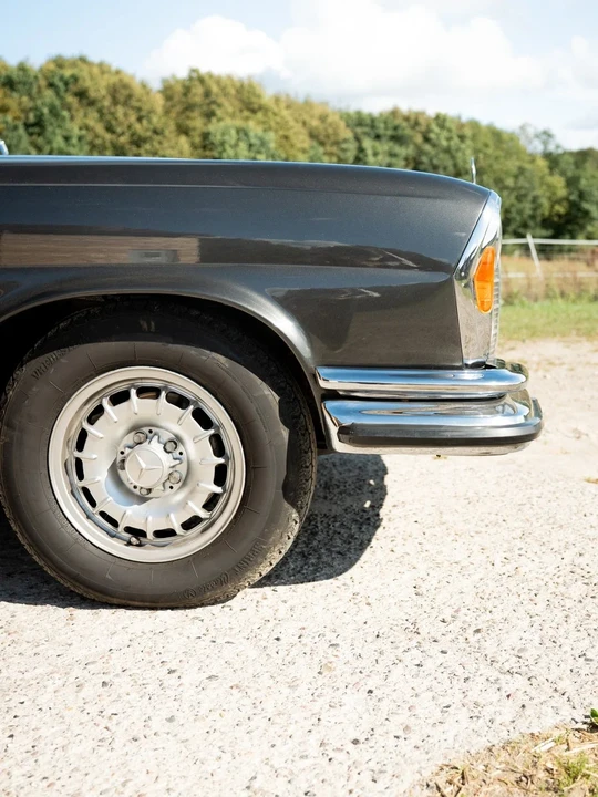 1970 Mercedes-Benz W111 280SE 3.5 Coupe - Image 8 of 30