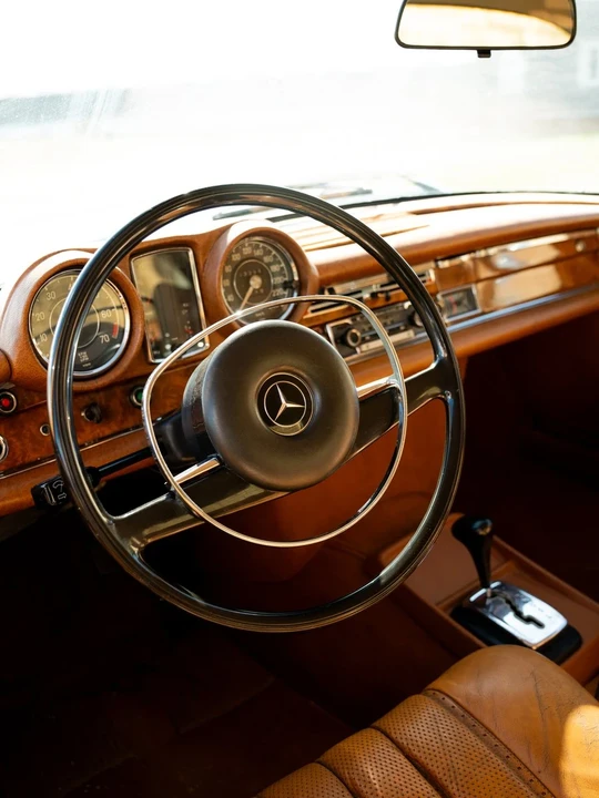 1970 Mercedes-Benz W111 280SE 3.5 Coupe - Image 12 of 30