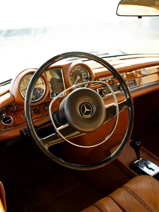 1970 Mercedes-Benz W111 280SE 3.5 Coupe - Image 13 of 30