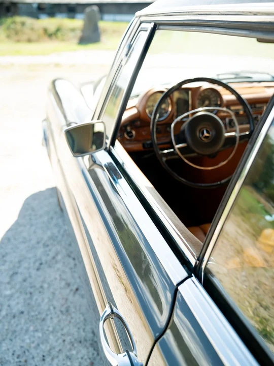 1970 Mercedes-Benz W111 280SE 3.5 Coupe - Image 14 of 30